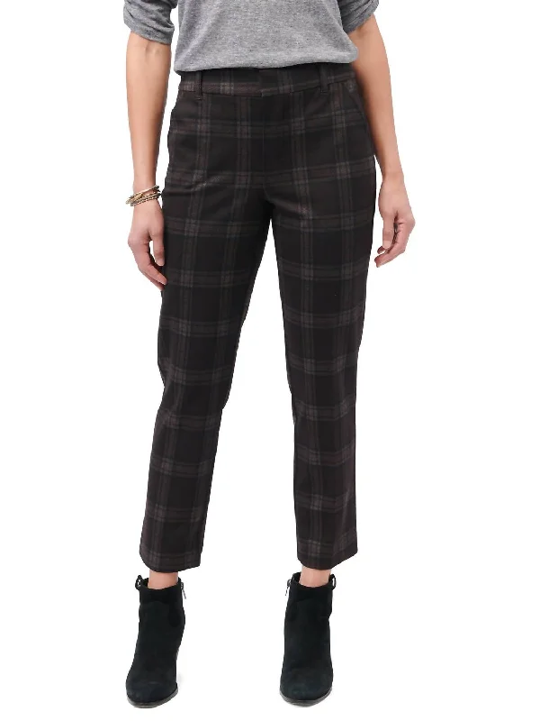 Toffee High Rise Ponte Trouser In Black