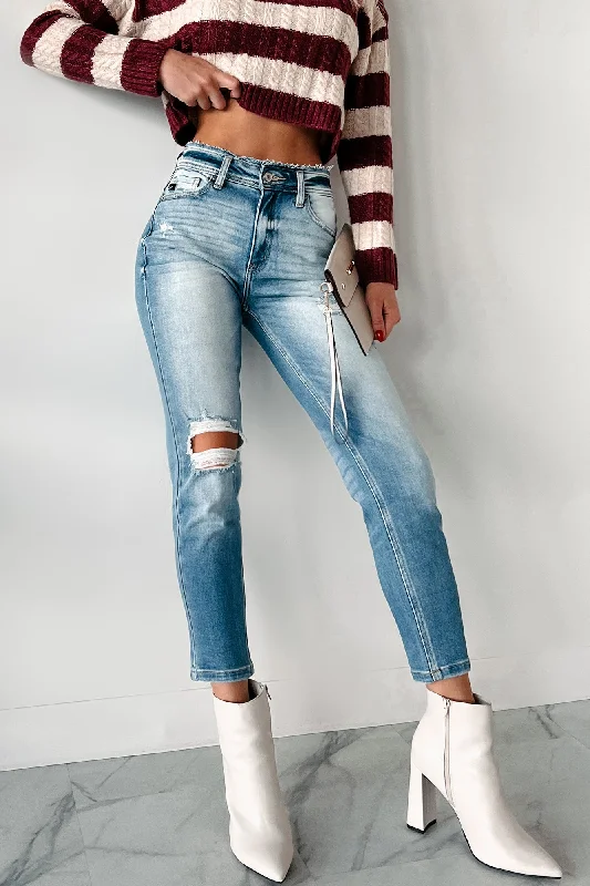 Andreas High Rise Distressed Kancan Mom Jeans (Light)