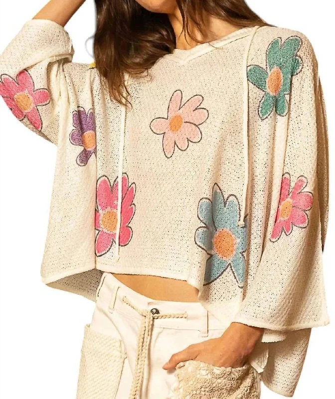 Flower Print Hoddie Top In Ivory